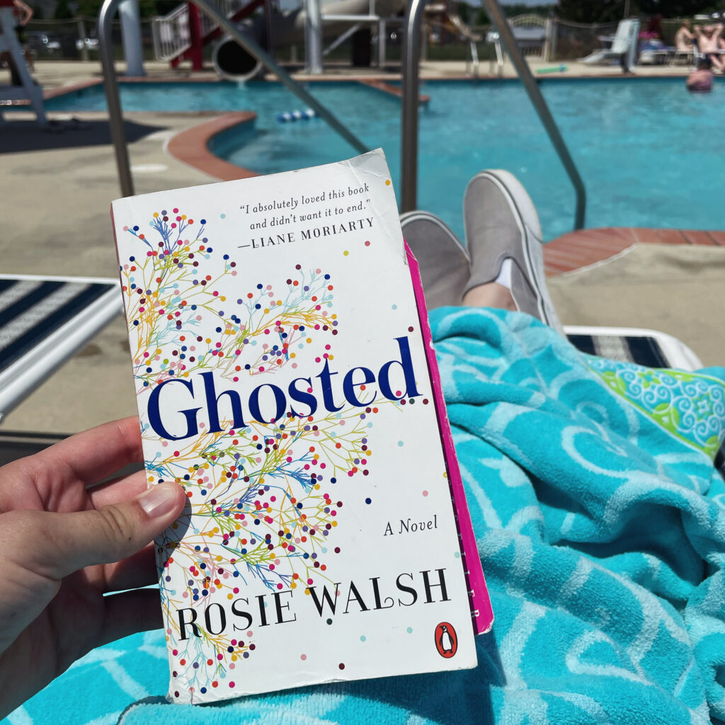 Ghosted by Rosie Walsh